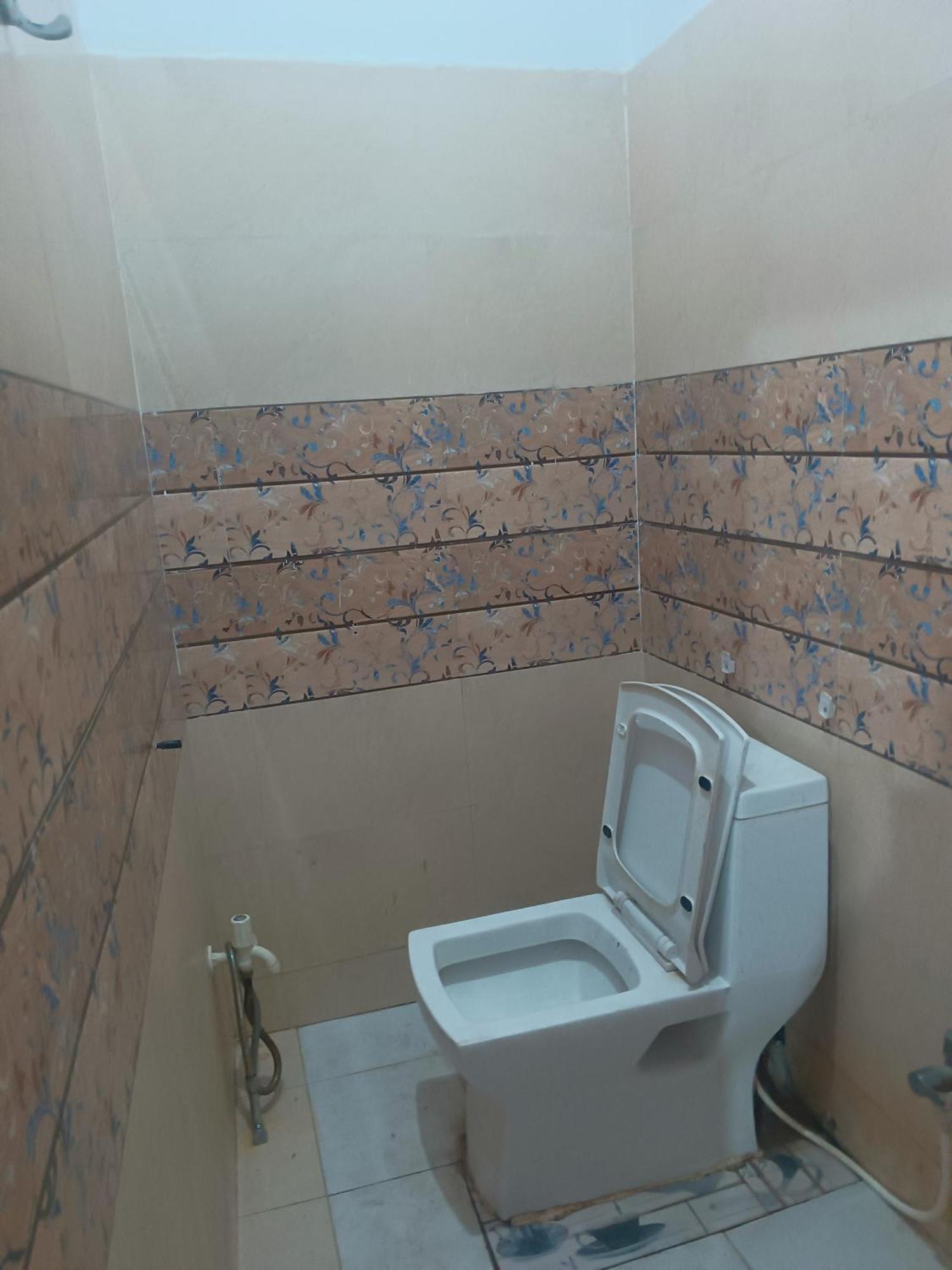 La Ayodhya Residency Hotell Exteriör bild